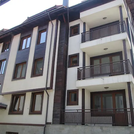 Phoenix I Alexander Services Apartment